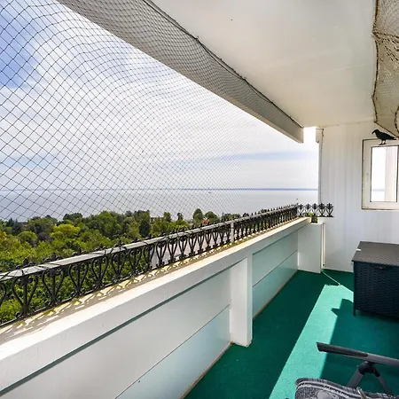 Elegantes Meerblick-apartment Lejlighed